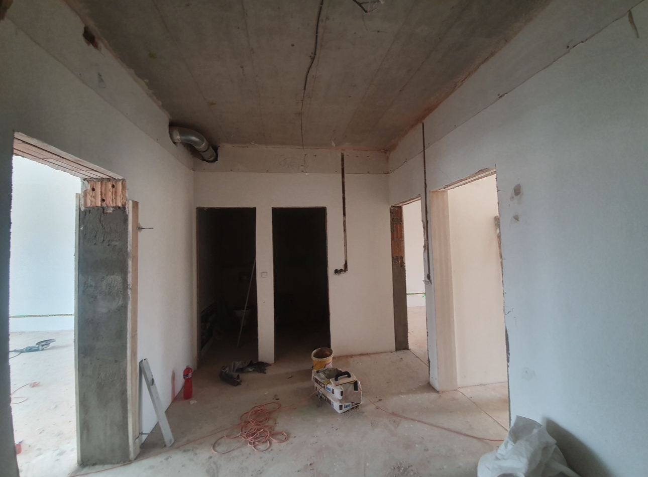 Project gallery image 9