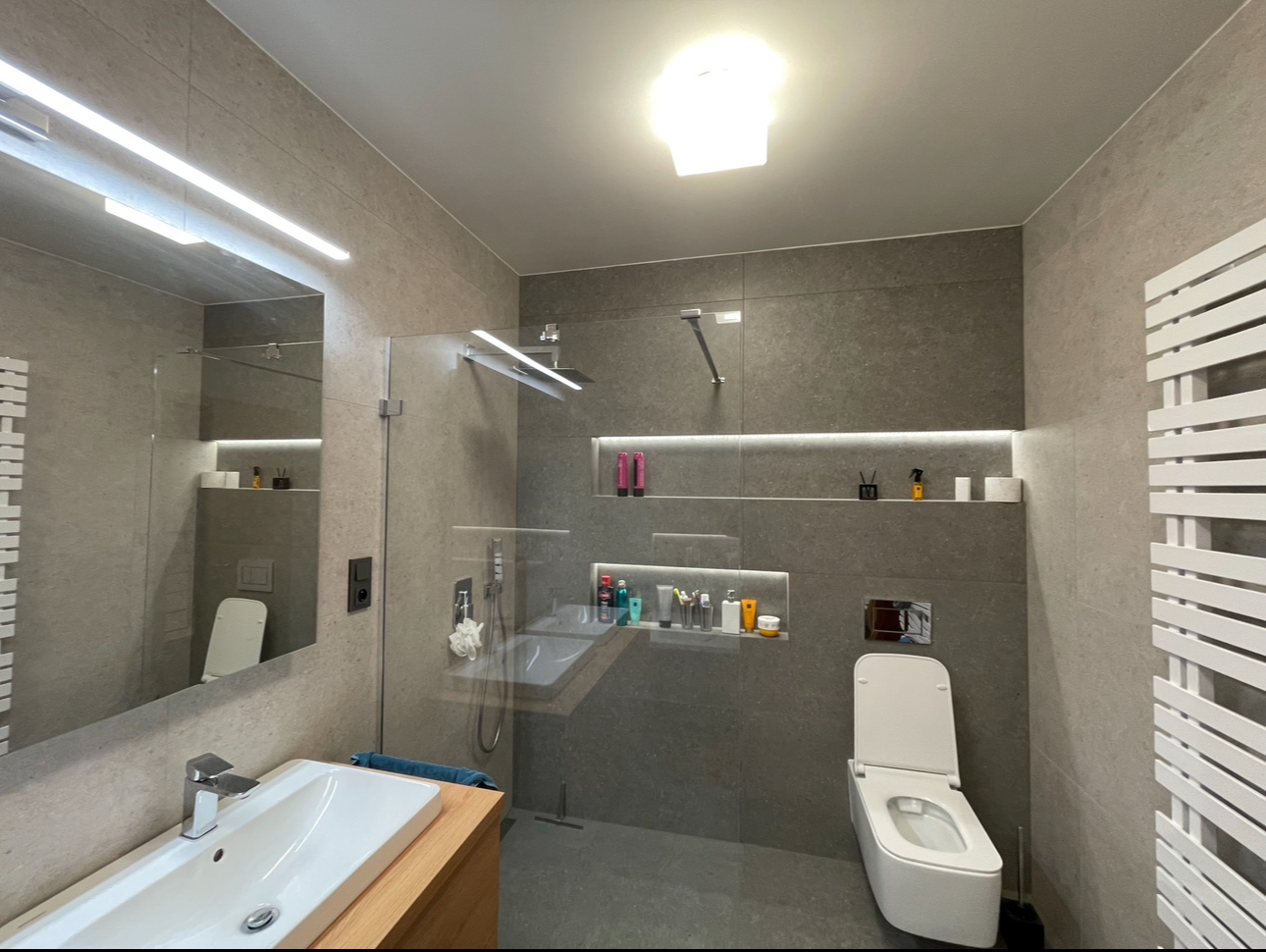 Rekonstrukce koupelny - Kobylisy 