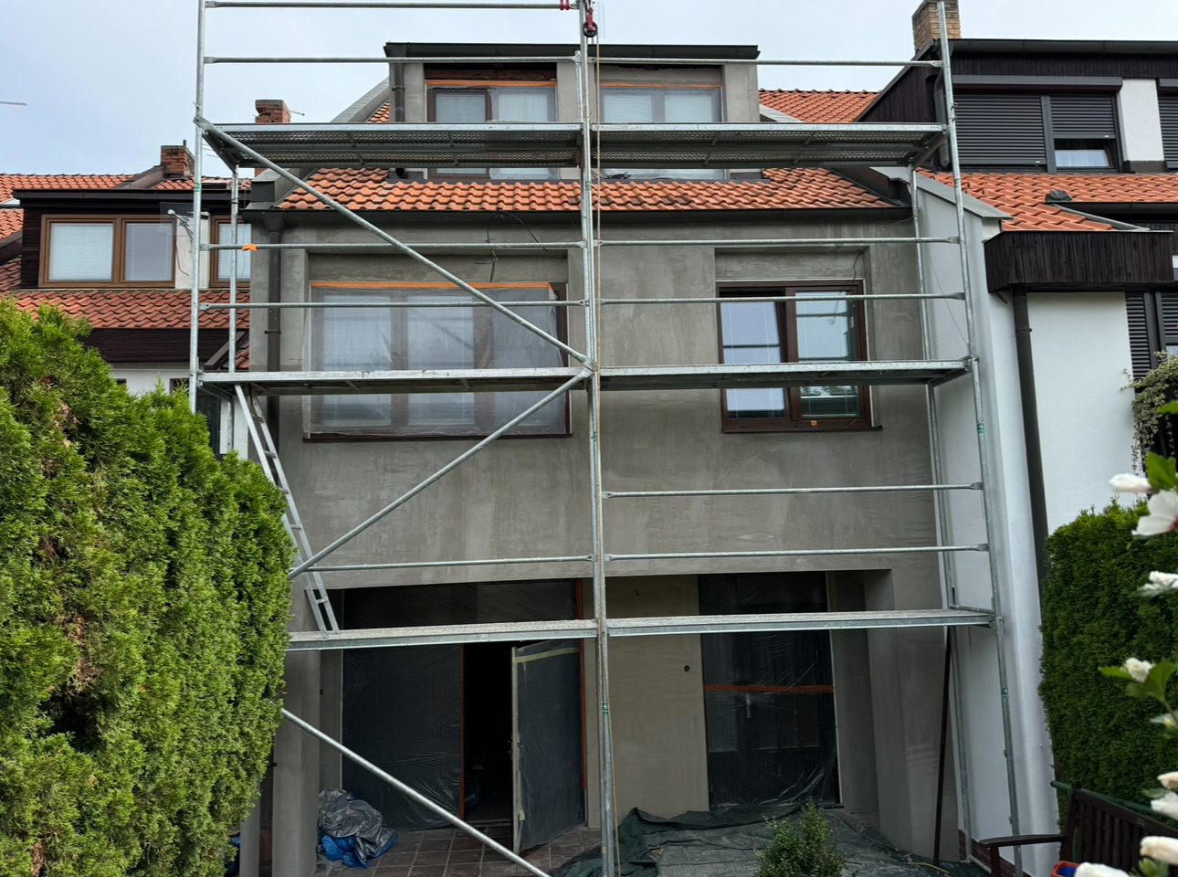 Project gallery image 1